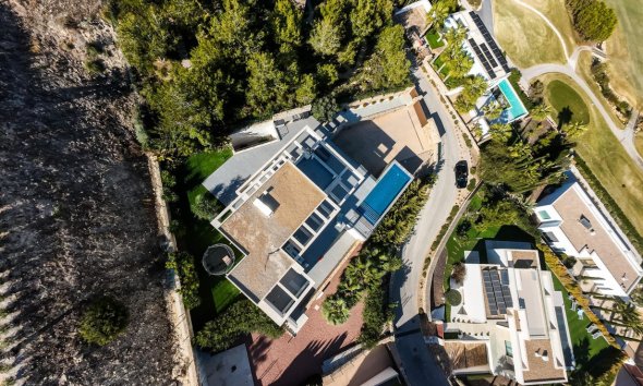 Villa - Revente - Orihuela -
                Las Colinas Golf