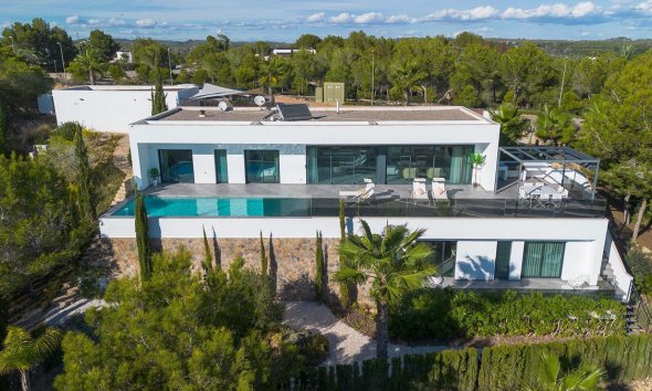 Villa - Revente - Orihuela -
                Las Colinas Golf