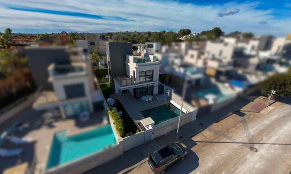 Villa - Revente - San Miguel de Salinas -
                San Miguel de Salinas Centro