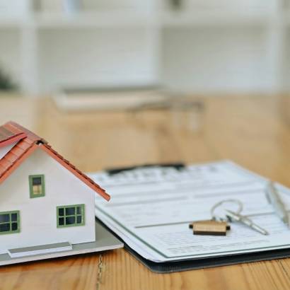 Guide complet des frais réels à prévoir lors d’un achat immobilier en Espagne (Alicante & Murcia)